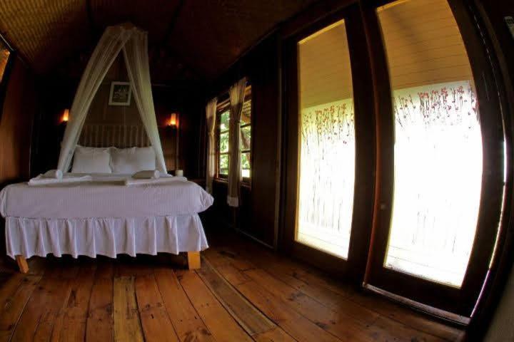 Tree House Bungalows Ko Tao Esterno foto